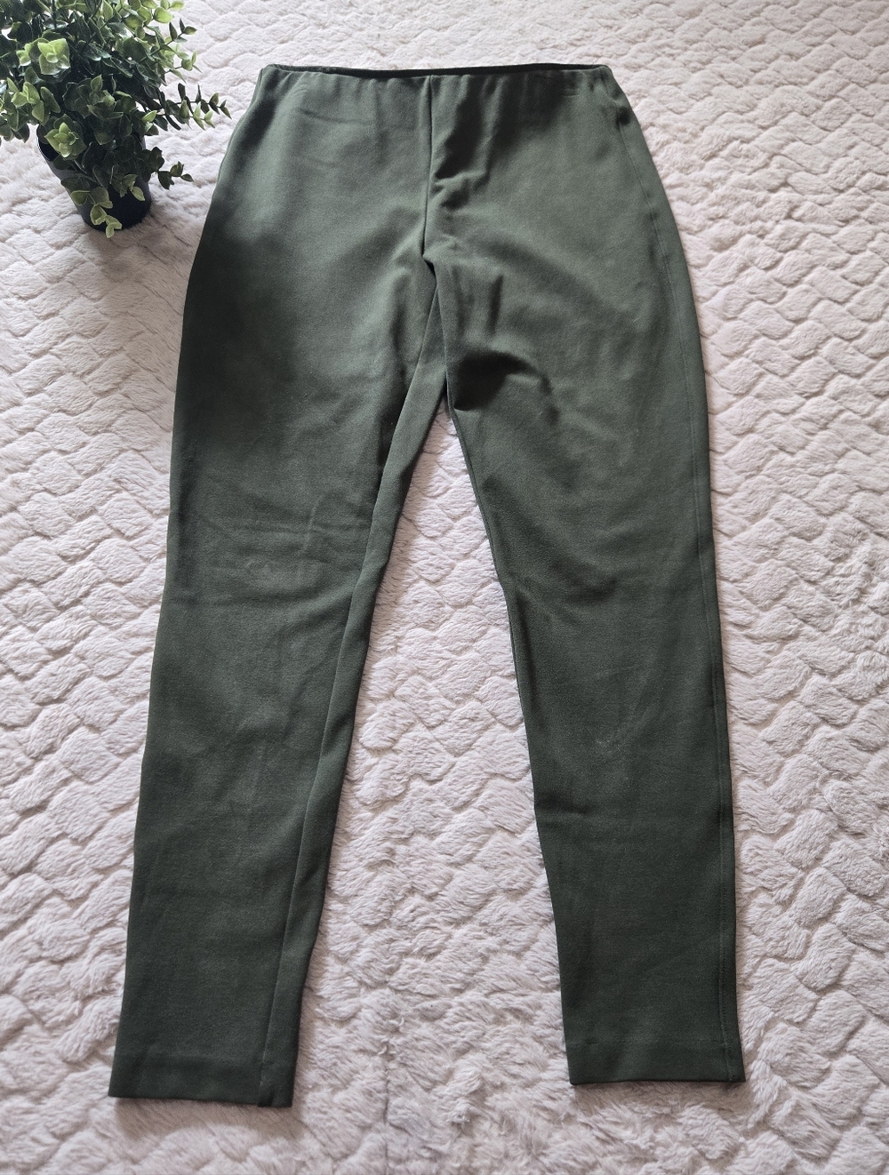 Banana Republic Green High-Rise Skinny Luxe Knit Leggings, Size Medium